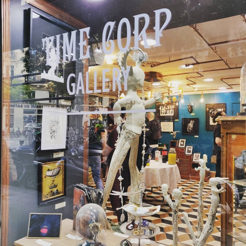 vitrine time corp gallery