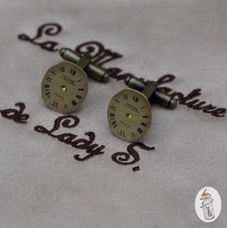 Boutons de manchette ovales cadrans de montre la Manufacture de Lady S. bijoux Steampunk
