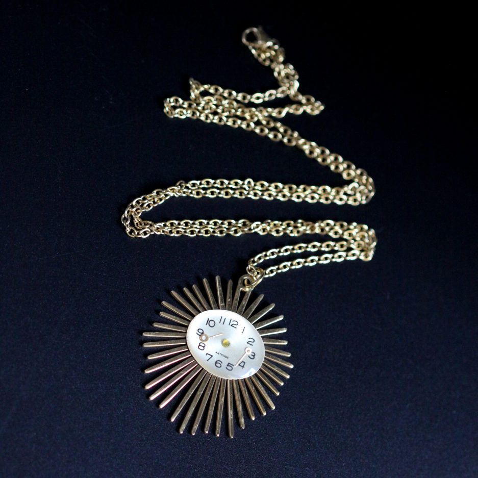 pendentif cadran solaire