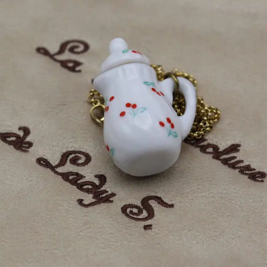 pendentif théière - l'heure du thé - la Manufacture de Lady S - bijoux steampunk