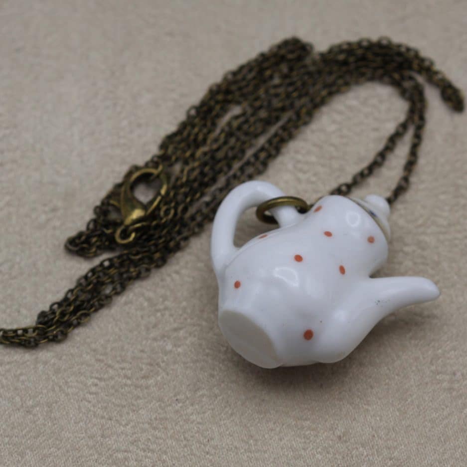 pendentif théière - l'heure du thé - la Manufacture de Lady S - bijoux steampunk