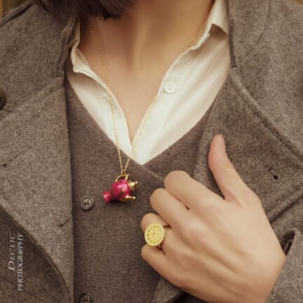 pendentif théière miniature véritable l'heure du thé