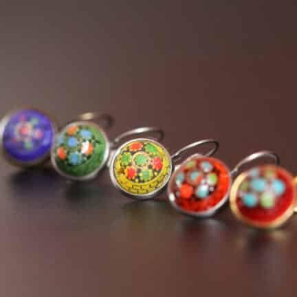 1 Boucle d’oreille cabochon vintage en verre ancien des années 1930